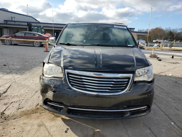 2015 Chrysler Town & Country Touring L