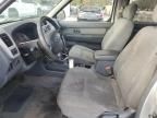 2001 Nissan Frontier Crew Cab XE