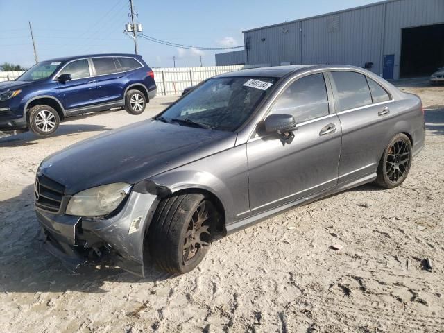 2010 Mercedes-Benz C300