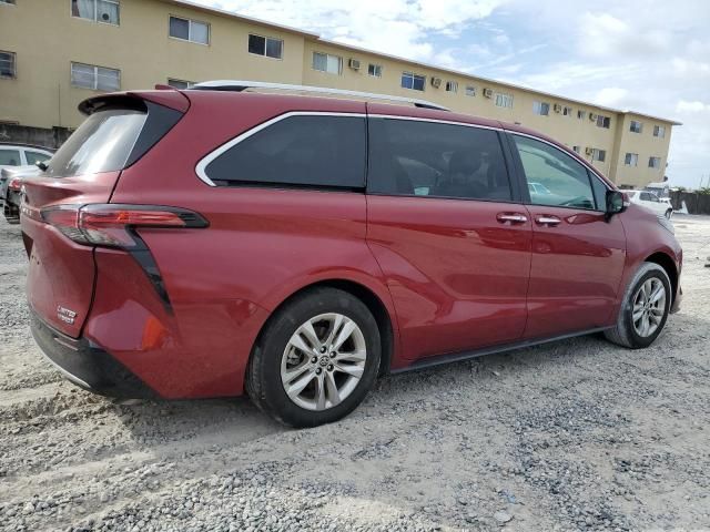 2023 Toyota Sienna Limited