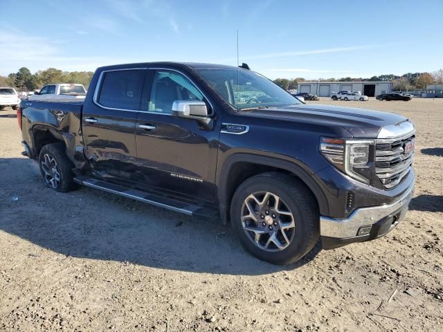 2022 GMC Sierra K1500 SLT