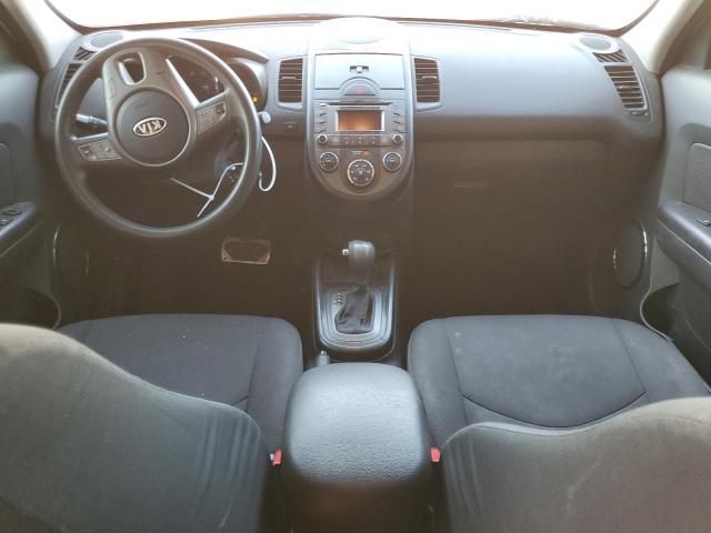 2011 KIA Soul +