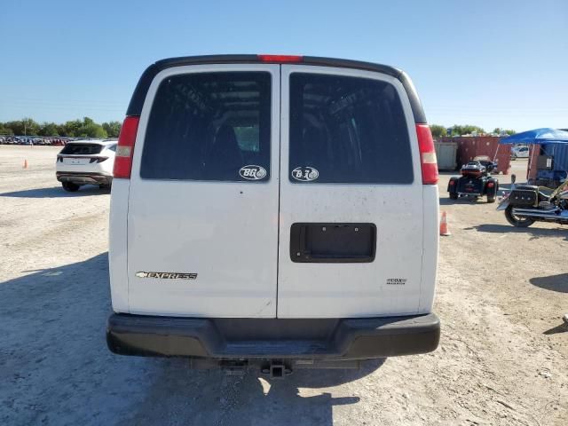 2017 Chevrolet Express G2500