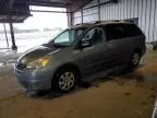 2004 Toyota Sienna CE