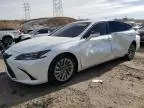 2023 Lexus ES 250 Base