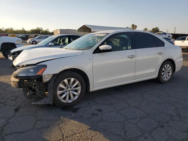 2015 Volkswagen Passat S