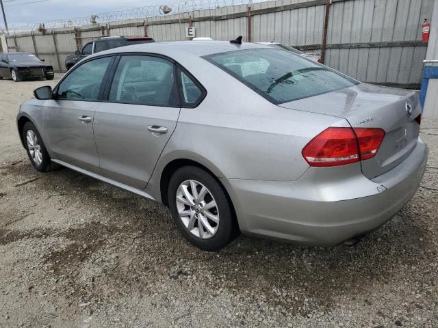 2014 Volkswagen Passat S