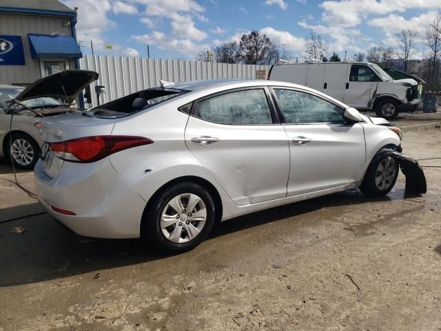 2016 Hyundai Elantra SE