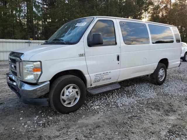 2013 Ford Econoline E350 Super Duty Wagon