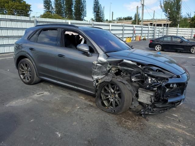 2023 Porsche Cayenne Turbo