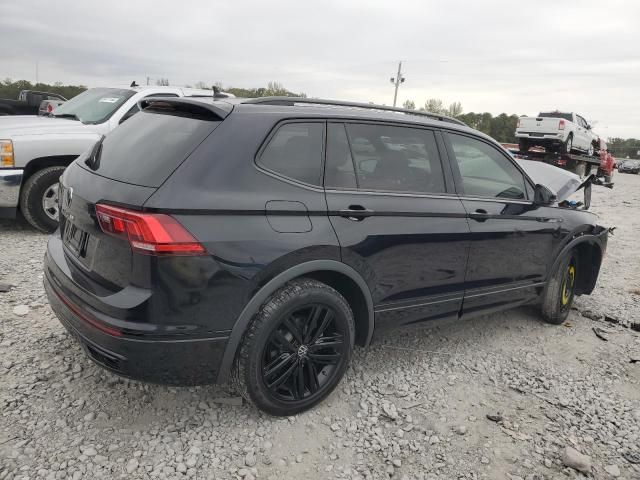 2022 Volkswagen Tiguan SE R-LINE Black