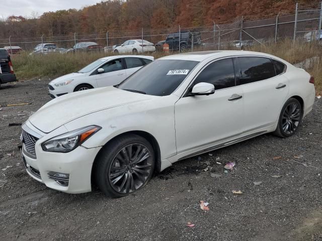 2017 Infiniti Q70 3.7