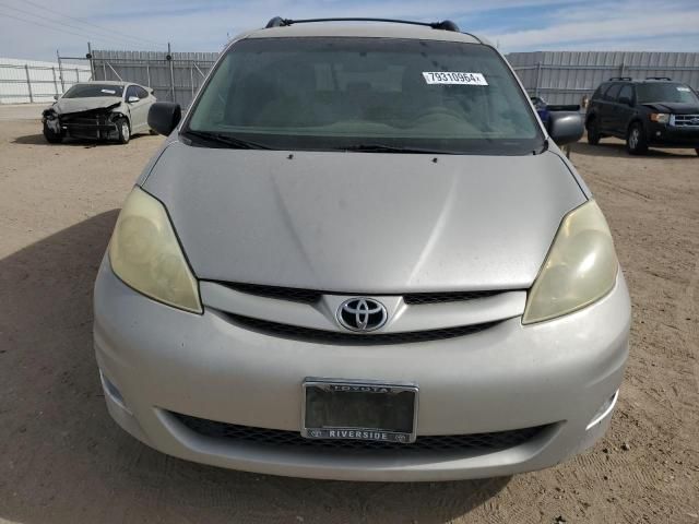 2006 Toyota Sienna CE