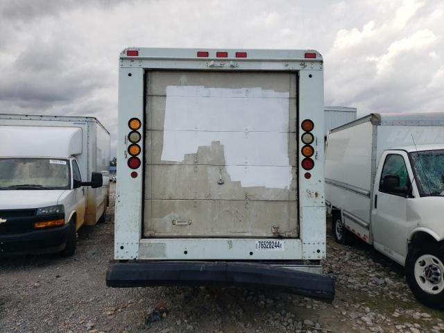 2004 Workhorse Custom Chassis Forward Control Chassis P4500