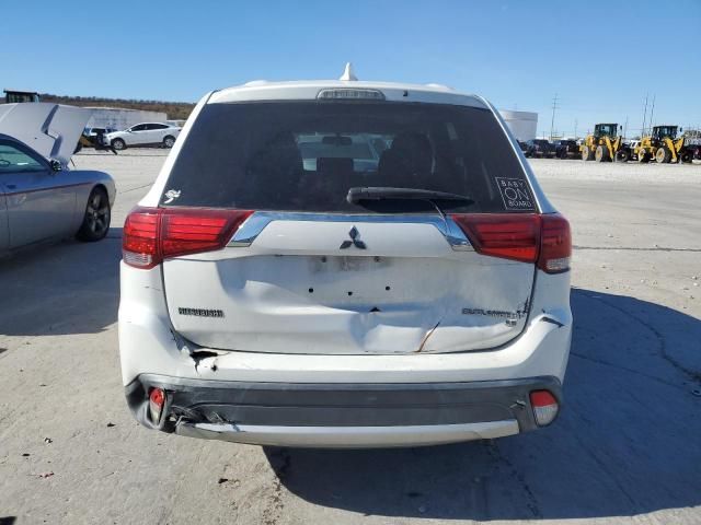 2017 Mitsubishi Outlander SE