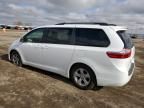 2016 Toyota Sienna LE