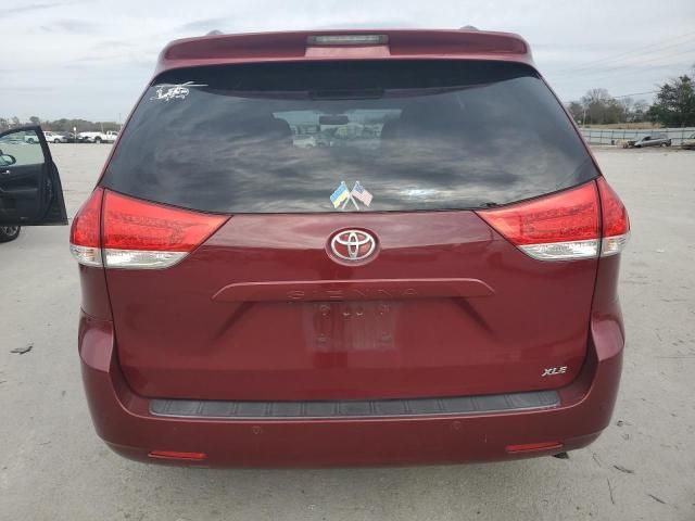 2011 Toyota Sienna XLE