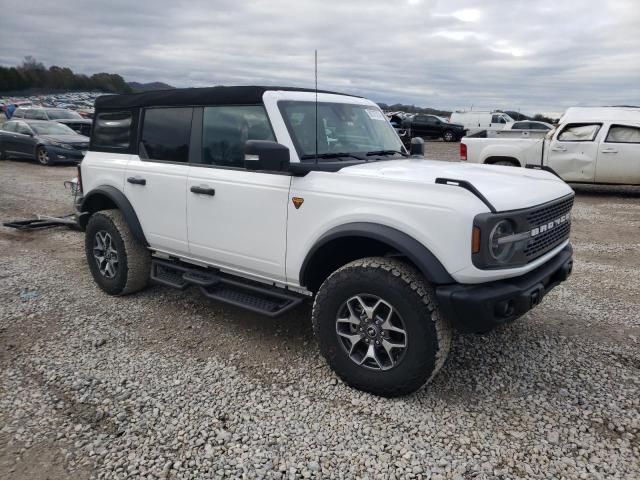 2023 Ford Bronco Base