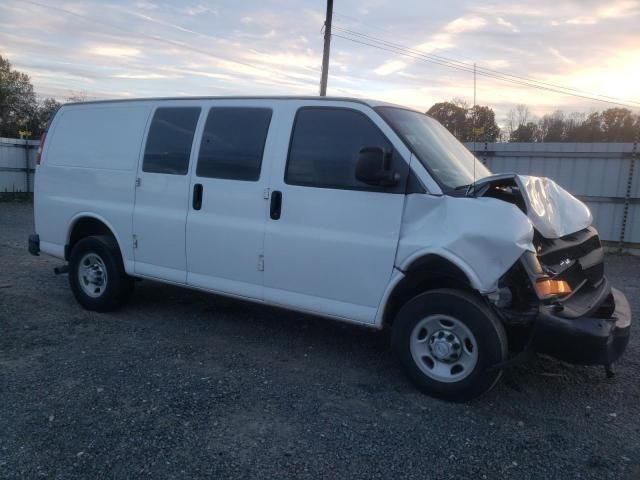 2016 Chevrolet Express G2500