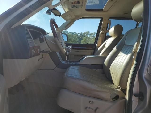 2005 Lincoln Navigator