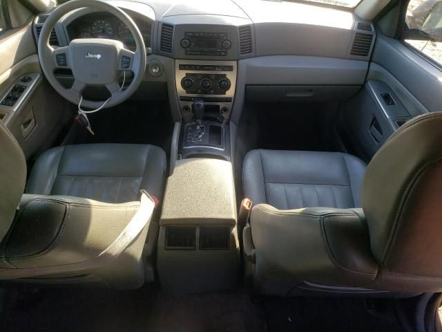 2006 Jeep Grand Cherokee Laredo