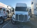 2015 Freightliner Cascadia 125