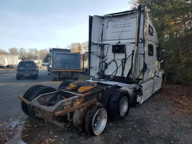 2017 Volvo VN VNL