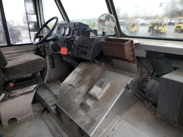 2008 Freightliner Chassis M Line WALK-IN Van