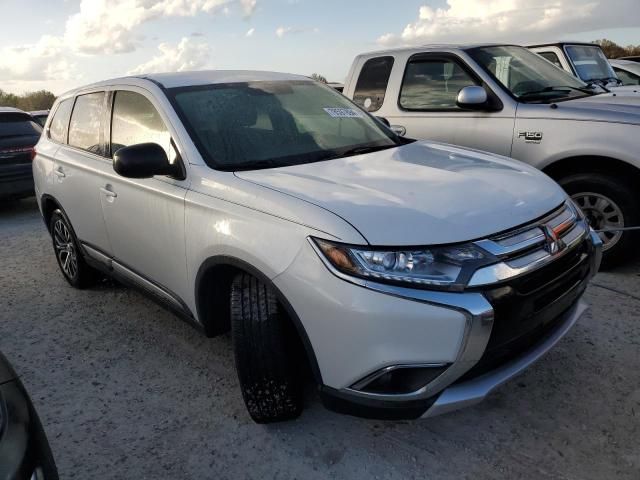 2017 Mitsubishi Outlander ES