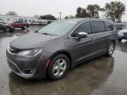 2018 Chrysler Pacifica Hybrid Limited