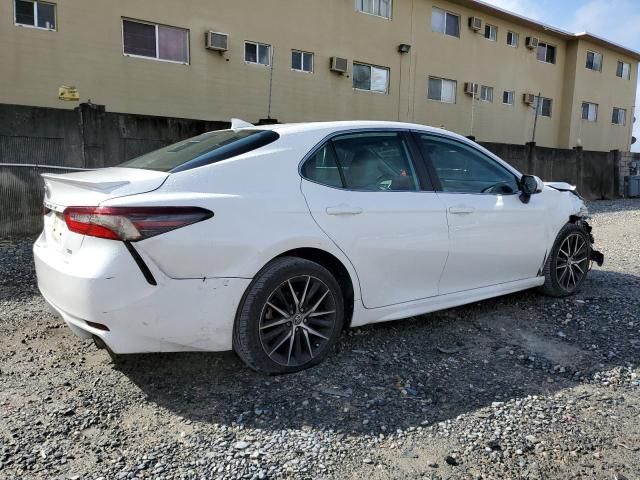 2021 Toyota Camry SE