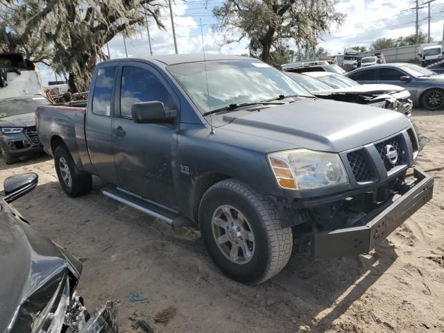 2004 Nissan Titan XE