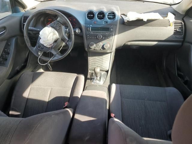 2011 Nissan Altima Base