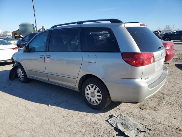 2010 Toyota Sienna CE