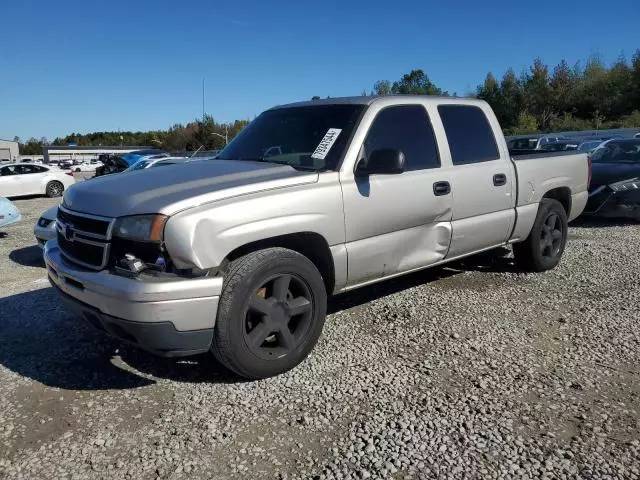 2007 Chevrolet Silverado C1500 Classic Crew Cab