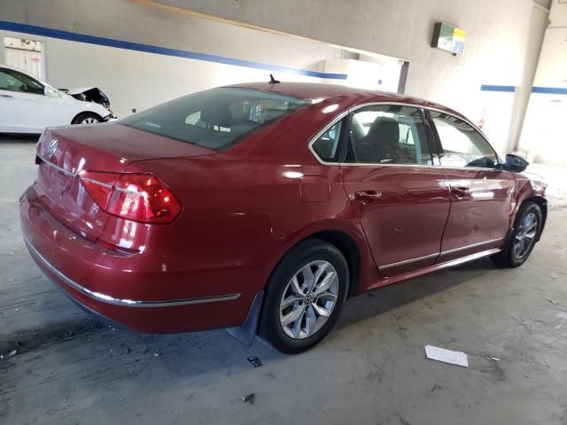 2016 Volkswagen Passat S