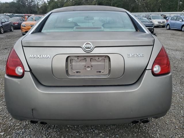 2004 Nissan Maxima SE