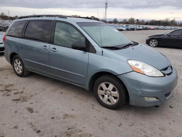 2008 Toyota Sienna XLE