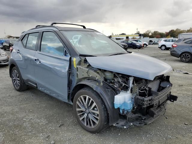 2021 Nissan Kicks SR