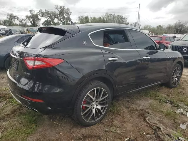 2017 Maserati Levante Luxury