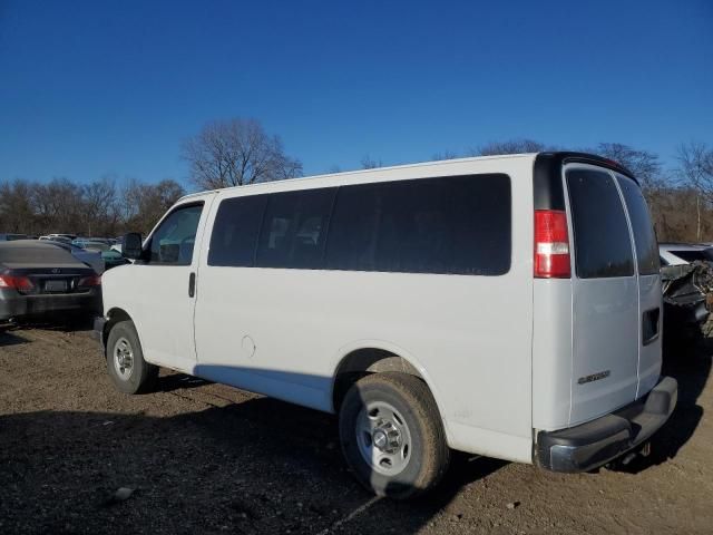 2017 Chevrolet Express G2500 LT