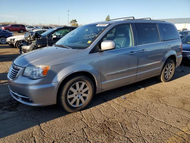 2014 Chrysler Town & Country Touring