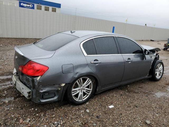 2015 Infiniti Q40