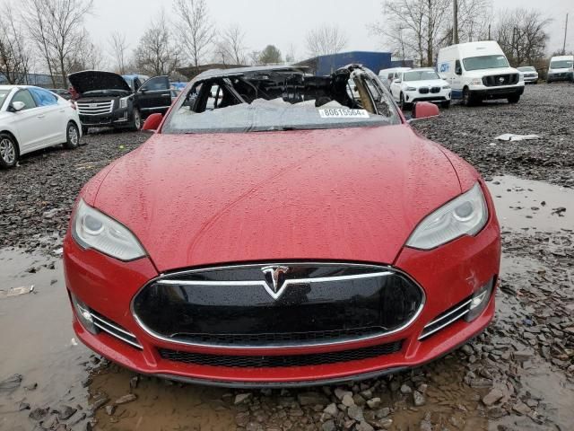 2014 Tesla Model S