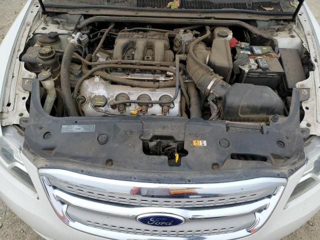 2011 Ford Taurus SEL