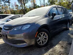 Chrysler Vehiculos salvage en venta: 2020 Chrysler Voyager LXI