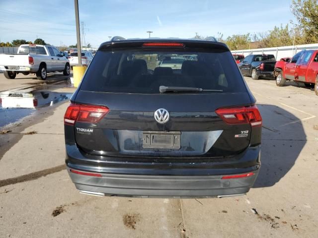 2018 Volkswagen Tiguan S