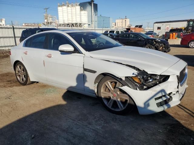 2017 Jaguar XE Prestige