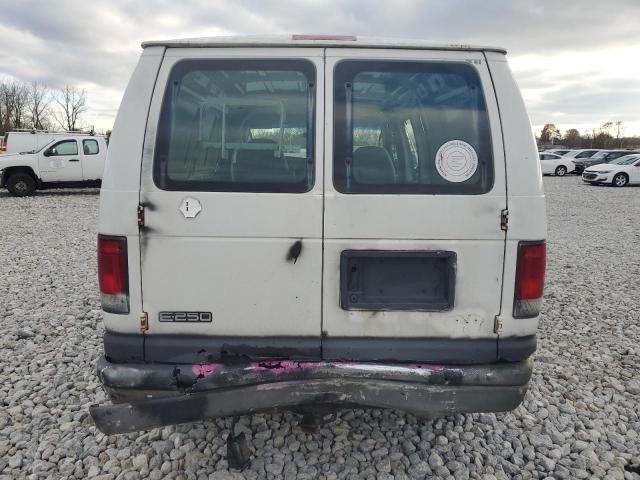 2004 Ford Econoline E250 Van