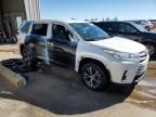 2017 Toyota Highlander LE